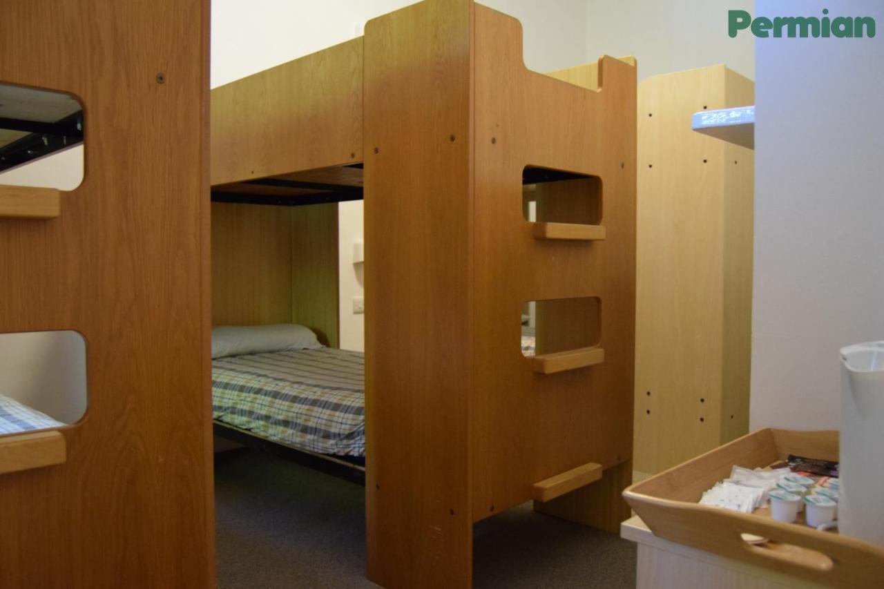 Fsc Juniper Hall Hostel Mickleham Dış mekan fotoğraf
