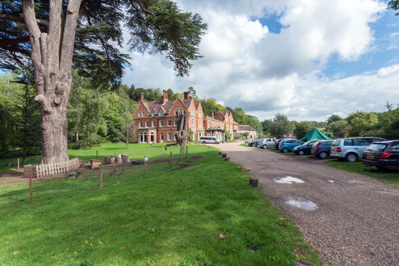 Fsc Juniper Hall Hostel Mickleham Dış mekan fotoğraf